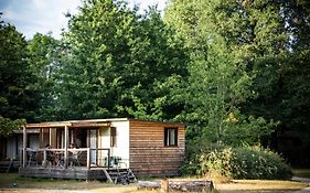 Huttopia Les Chateaux